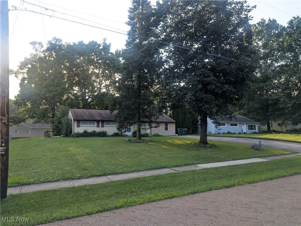 9884 Oakwood Drive, Twinsburg, Ohio 44087,MLS Now Listing ID