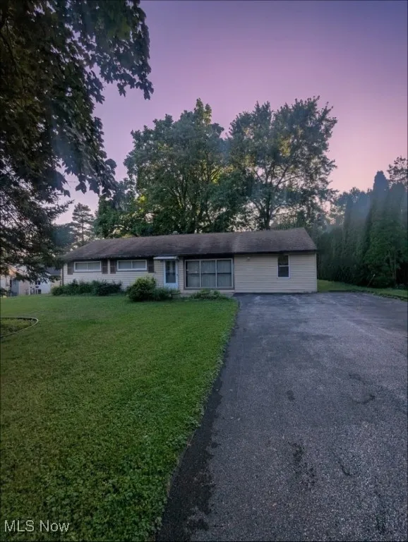 9884 Oakwood Drive, Twinsburg, Ohio 44087,MLS Now Listing ID
