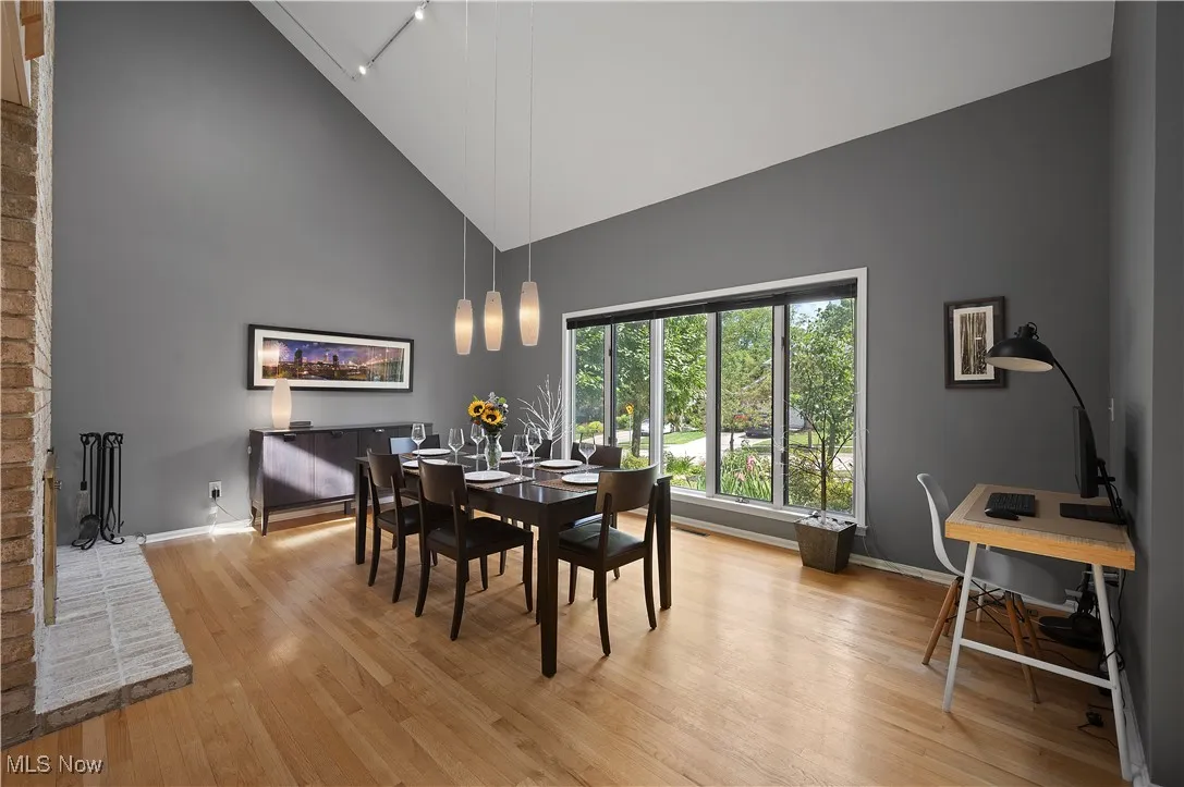 8434 Settlers Passage, Brecksville, Ohio,MLS Now Listing ID