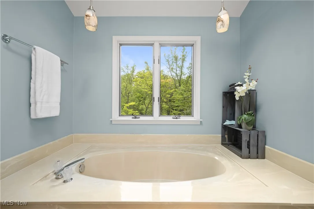 8434 Settlers Passage, Brecksville, Ohio,MLS Now Listing ID