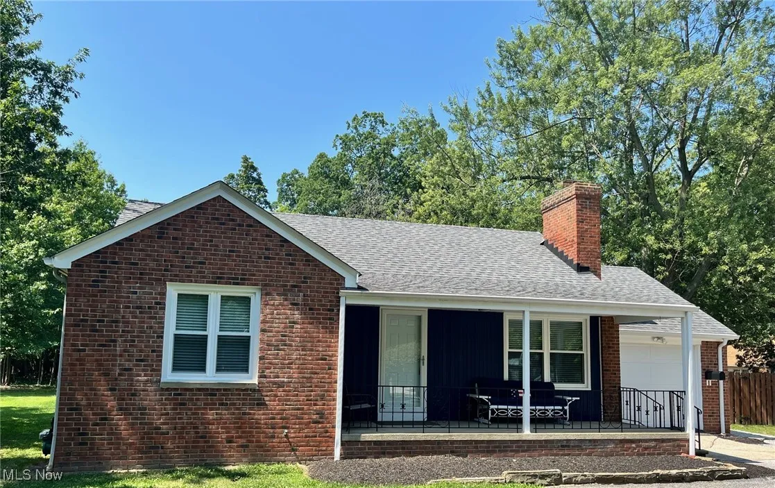 Welcome Home! MOVE IN READY, 852 Lloyd Rd. offers an Amazing, Updated Home on .81 acres of beautiful land. Don't pass this one up!!