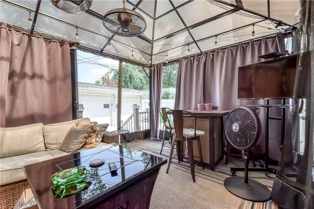 features gazebo for protection