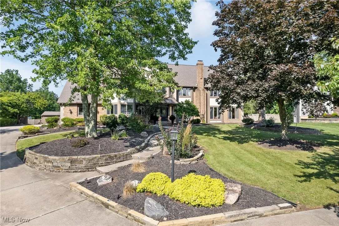 6560 Queens Way, North Royalton, Ohio,MLS Now Listing ID