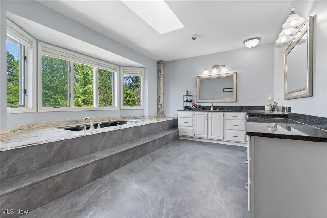 6560 Queens Way, North Royalton, Ohio,MLS Now Listing ID