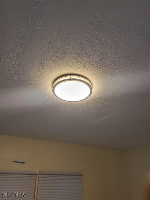 Detailed view of a textured ceiling