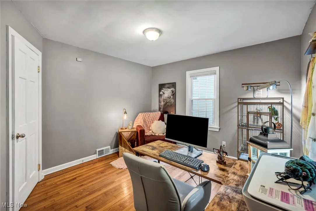 First floor office or bedroom with ample space and 1 closet for storage.