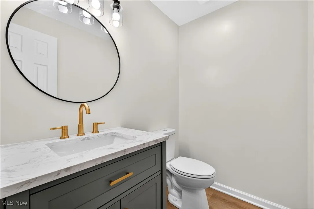 1/2 bathroom on 1st floor