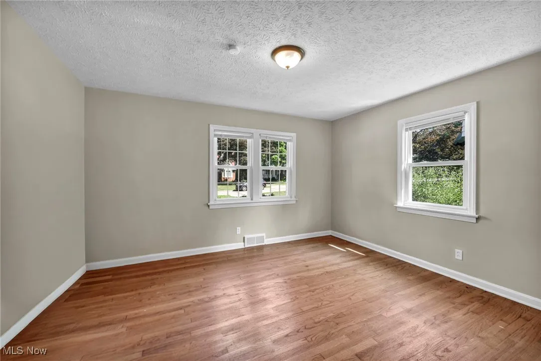 2010 E 221st Street, Euclid, Ohio 44117,MLS Now Listing ID