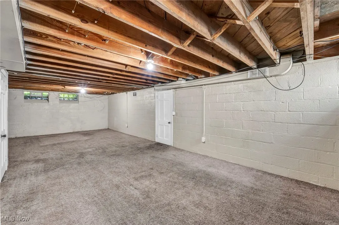 2010 E 221st Street, Euclid, Ohio 44117,MLS Now Listing ID