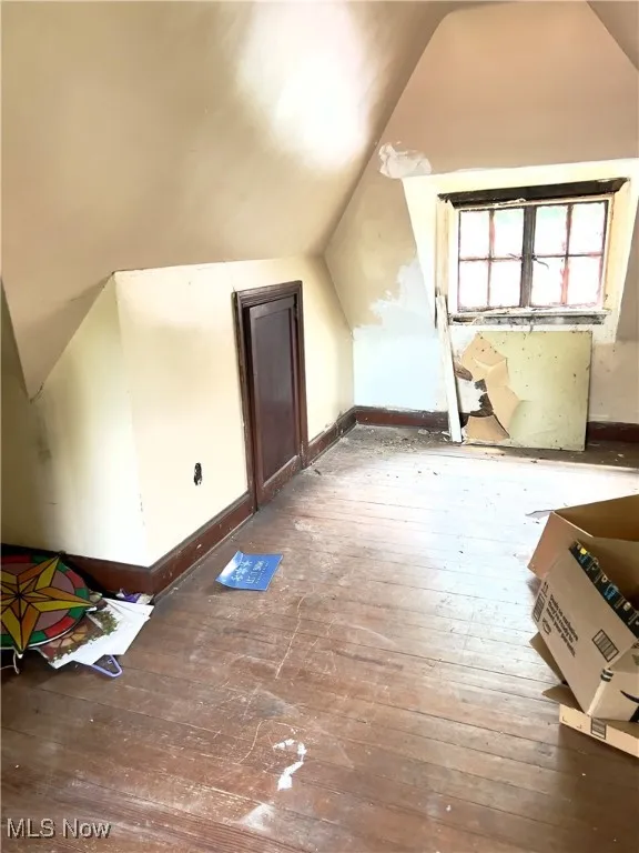 possible 5th bedroom