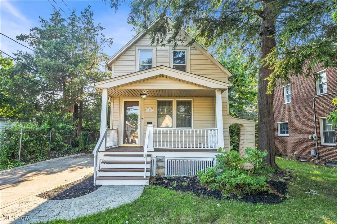 View of front facade featuring covered porch