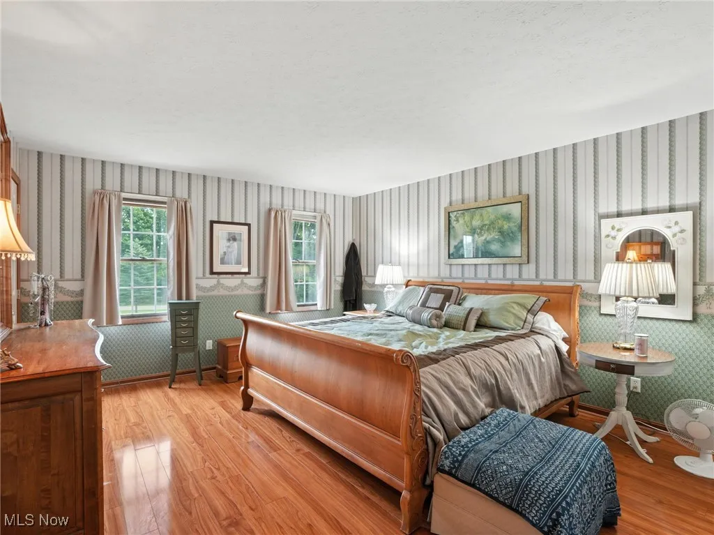 Large Owner's suite.