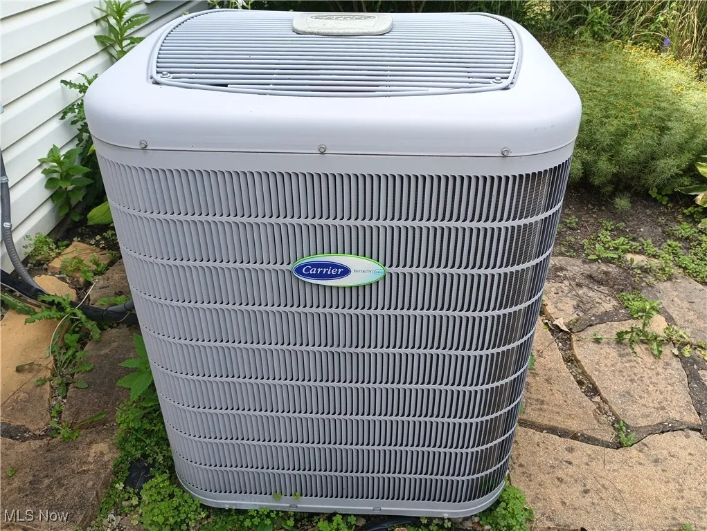 Exterior view of a cooling unit