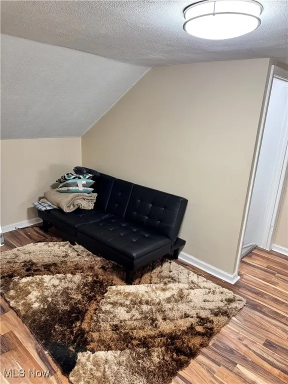 5696 Columbia Drive, Bedford Heights, Ohio 44146,MLS Now Listing ID