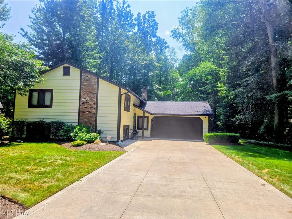 9280 Lorrich Drive, Mentor, Ohio,MLS Now Listing ID