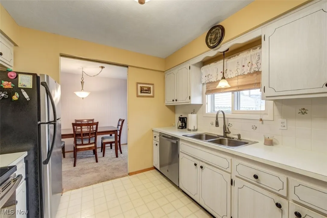 4722 Bentwood Drive, Brooklyn, Ohio 44144,MLS Now Listing ID