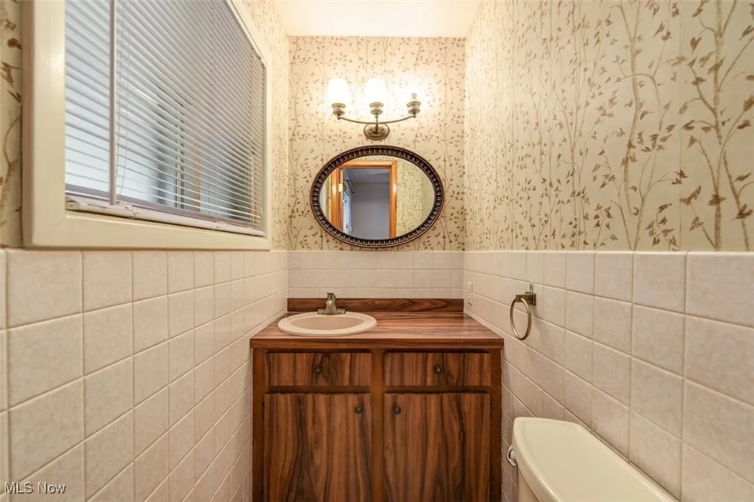 4722 Bentwood Drive, Brooklyn, Ohio 44144,MLS Now Listing ID