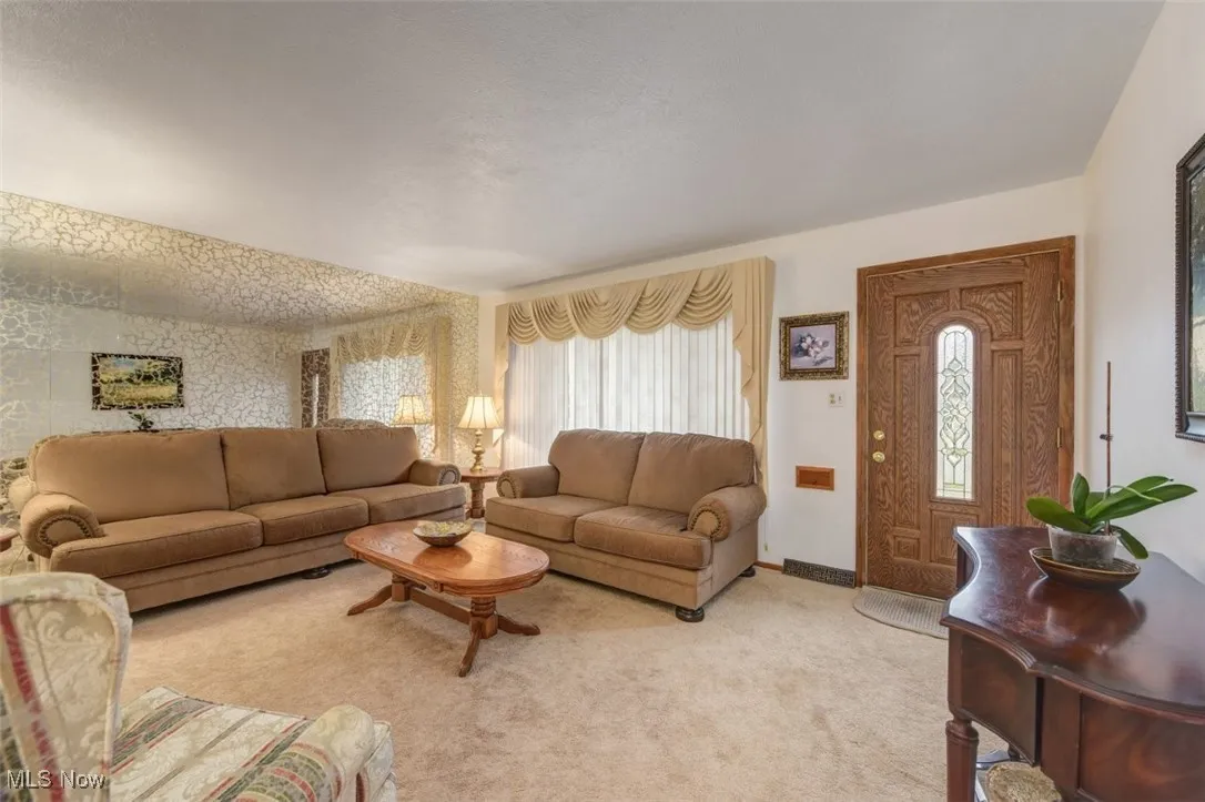 4722 Bentwood Drive, Brooklyn, Ohio 44144,MLS Now Listing ID