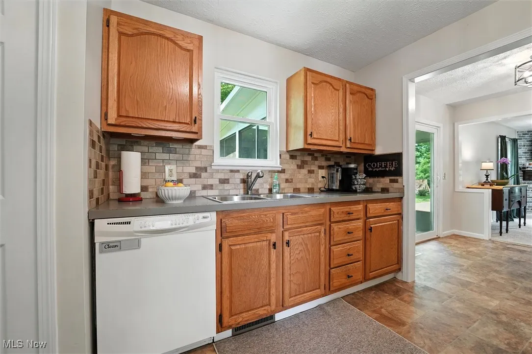 492 Ruth Street, Geneva, Ohio 44041,MLS Now Listing ID