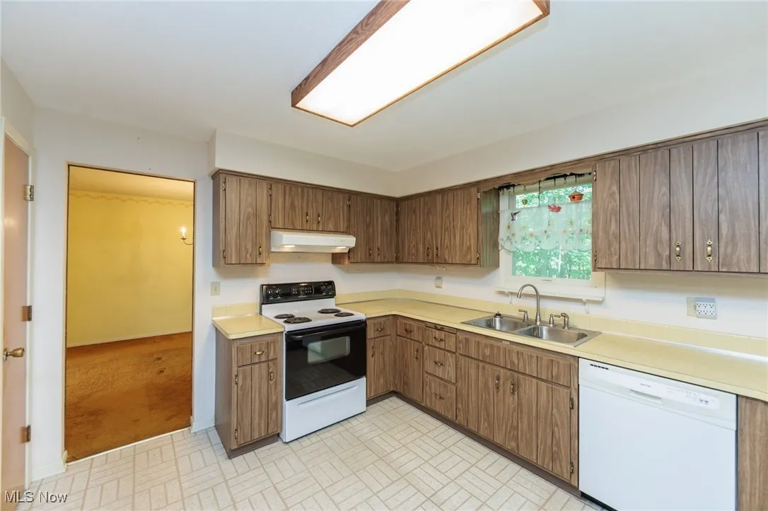 3957 Skyview Drive, Brunswick, Ohio,MLS Now Listing ID