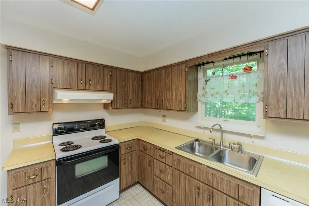 3957 Skyview Drive, Brunswick, Ohio,MLS Now Listing ID