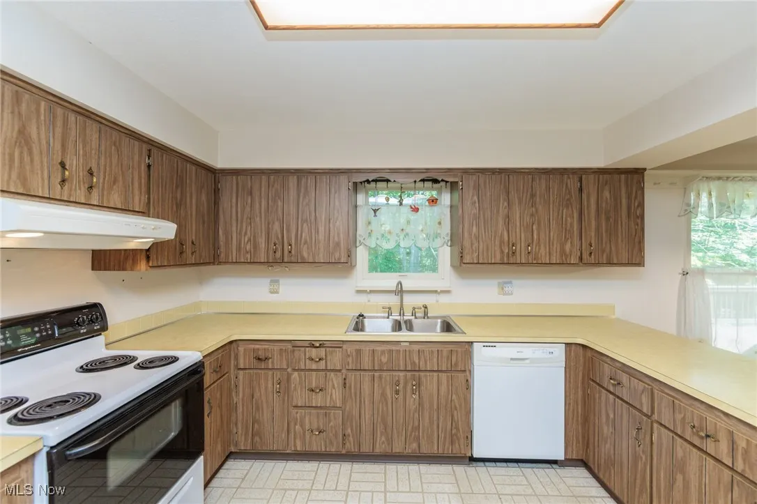 3957 Skyview Drive, Brunswick, Ohio,MLS Now Listing ID