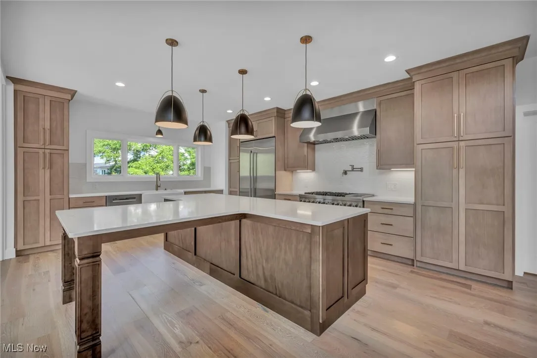 26117 N Woodland Road, Beachwood, Ohio 44122,MLS Now Listing ID