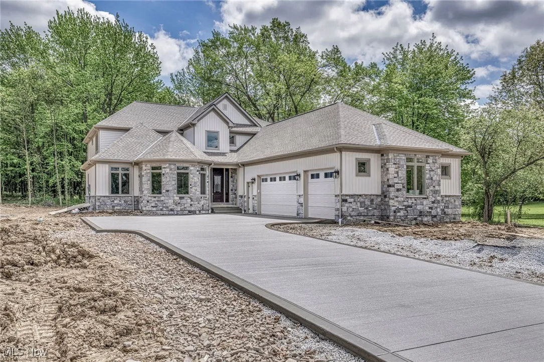 26117 N Woodland Road, Beachwood, Ohio 44122,MLS Now Listing ID