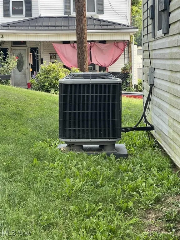Exterior view of a cooling unit