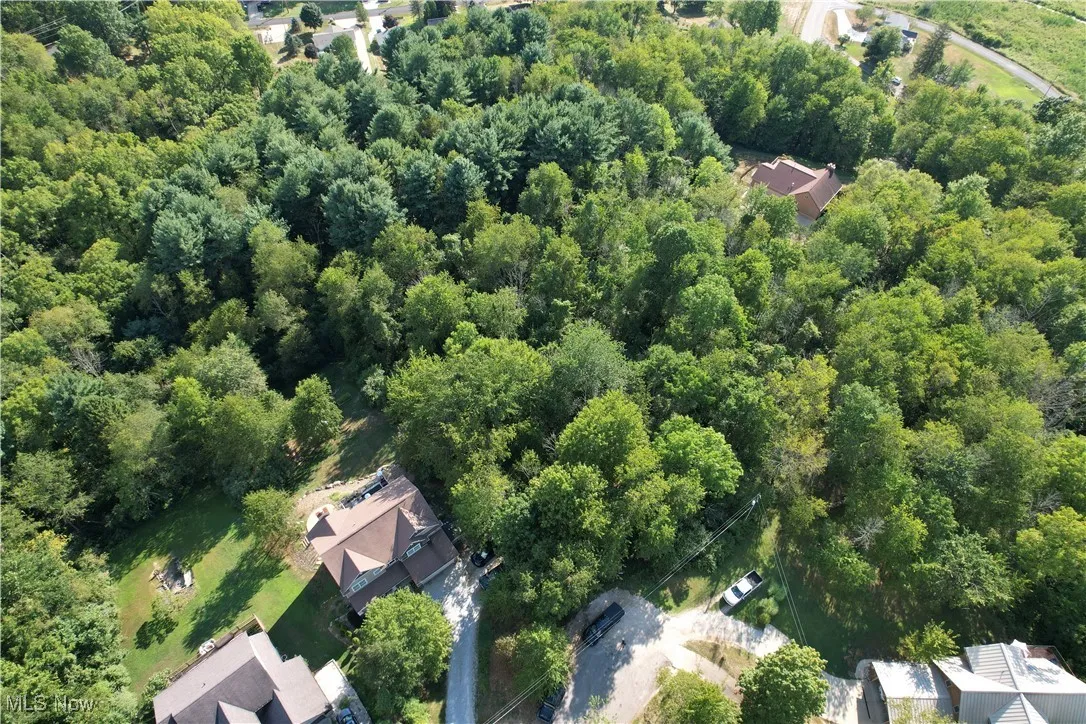 Aerial view of property and surrounding area