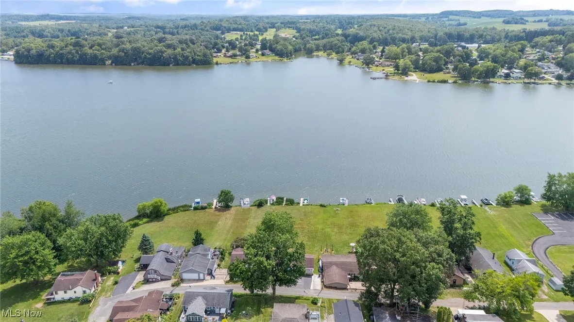 32921 Lakeside Drive, Hanoverton, Ohio 44423,MLS Now Listing ID