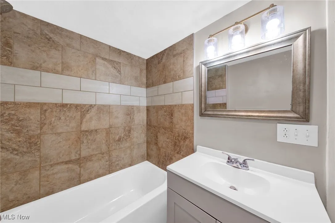338-340 Eagle Street, Fairport Harbor, Ohio,MLS Now Listing ID