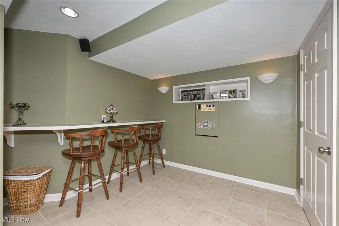 Lower Level Sitting Area