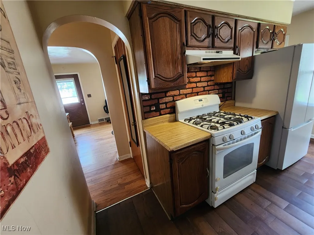 460 N Osborn Avenue, Youngstown, Ohio,MLS Now Listing ID