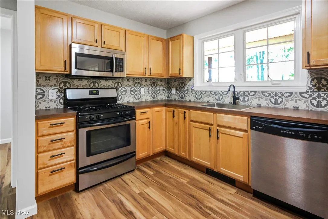 8494 Murphy Road, Thompson, Ohio,MLS Now Listing ID