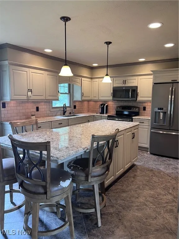 1117 Jennifer Drive, Dover, Ohio,MLS Now Listing ID