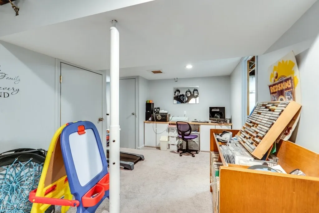 Game room with a desk, carpet floors, and recessed lighting