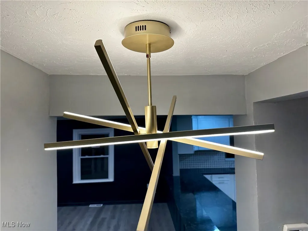 Detailed view of a textured ceiling
