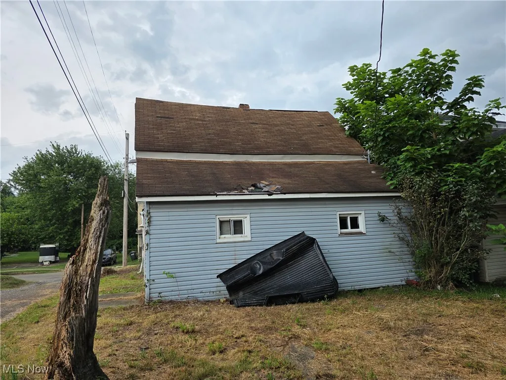 212 Thompson Street, Uhrichsville, Ohio,MLS Now Listing ID