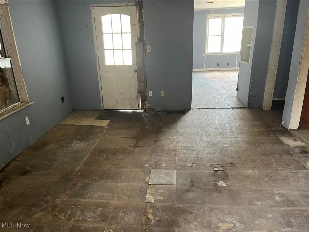212 Thompson Street, Uhrichsville, Ohio,MLS Now Listing ID