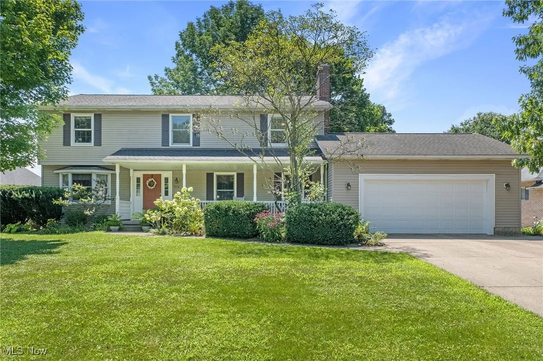 Welcome Home to Beautiful 374 Timber Ridge in the Cross Creek subdivision!