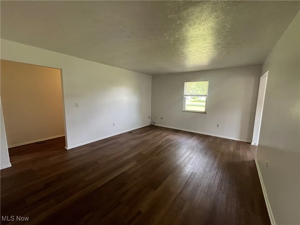 9323 living room