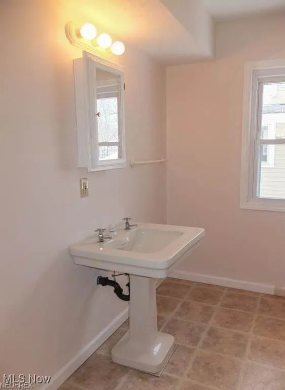 Bathroom on 2nd floor