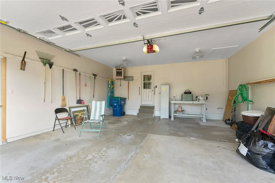 959 Dogwood Drive, Hubbard, Ohio,MLS Now Listing ID