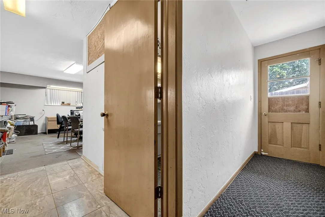 Private entrance for 5th Bedroom ,office (current use) or possible In-Law suite with private entrance and bathroom.