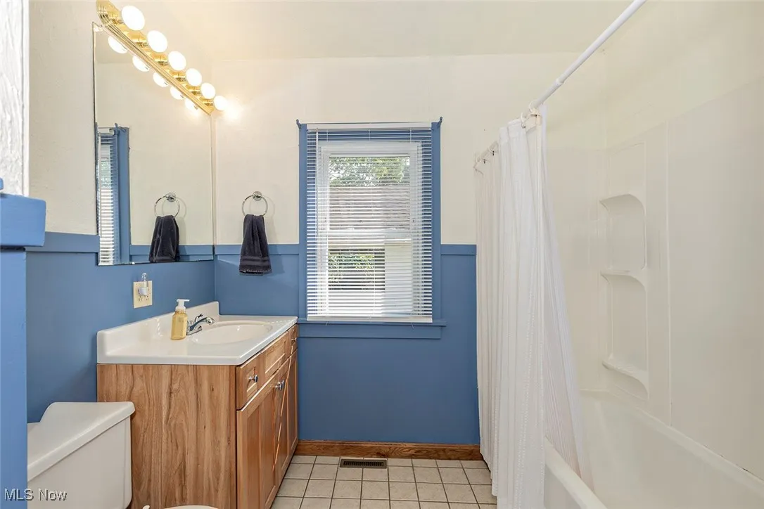 35911 Hiawatha Boulevard, Eastlake, Ohio,MLS Now Listing ID