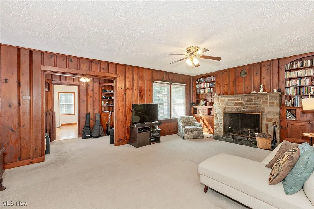 35911 Hiawatha Boulevard, Eastlake, Ohio,MLS Now Listing ID