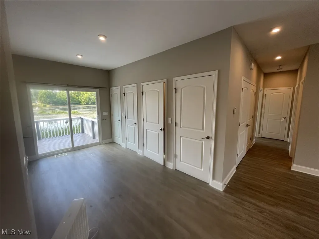 992 Bennington Court, Lakemore, Ohio,MLS Now Listing ID
