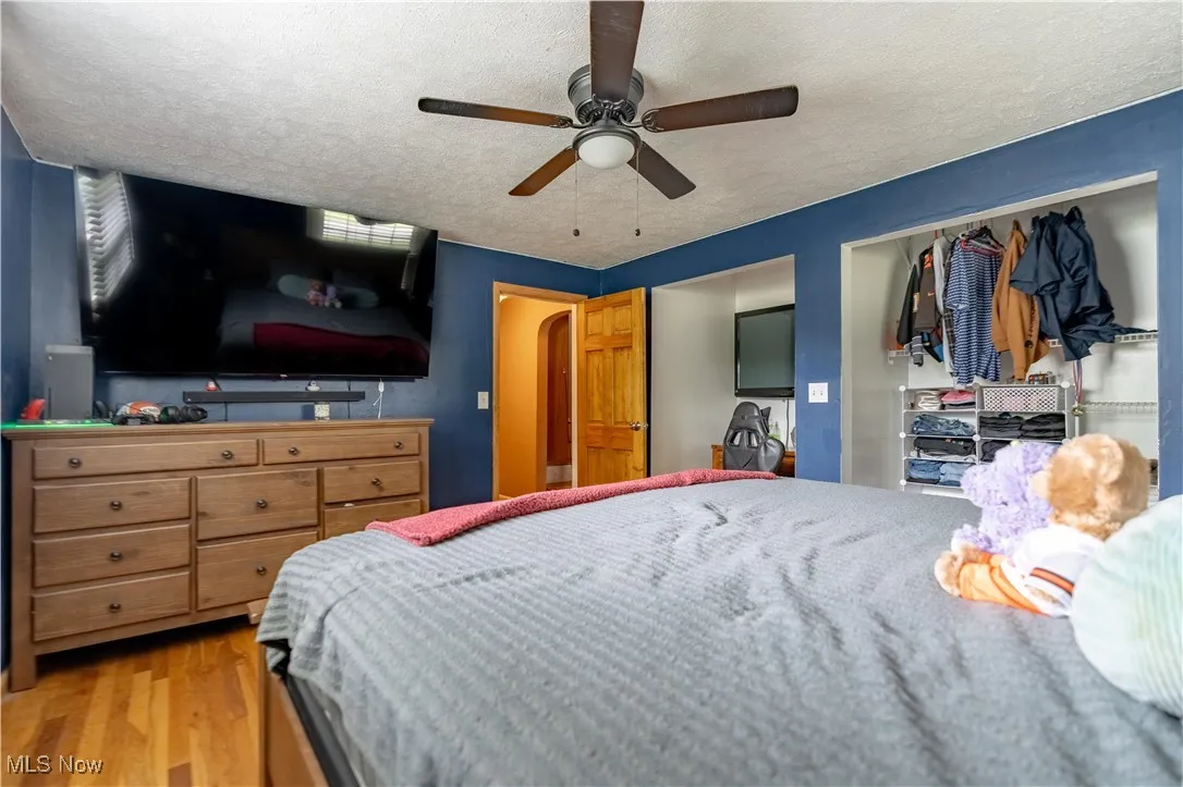 2743 N Bender Avenue, Akron, Ohio,MLS Now Listing ID