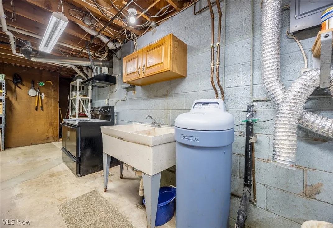 1022 Stadium Drive, St Marys, West Virginia,MLS Now Listing ID